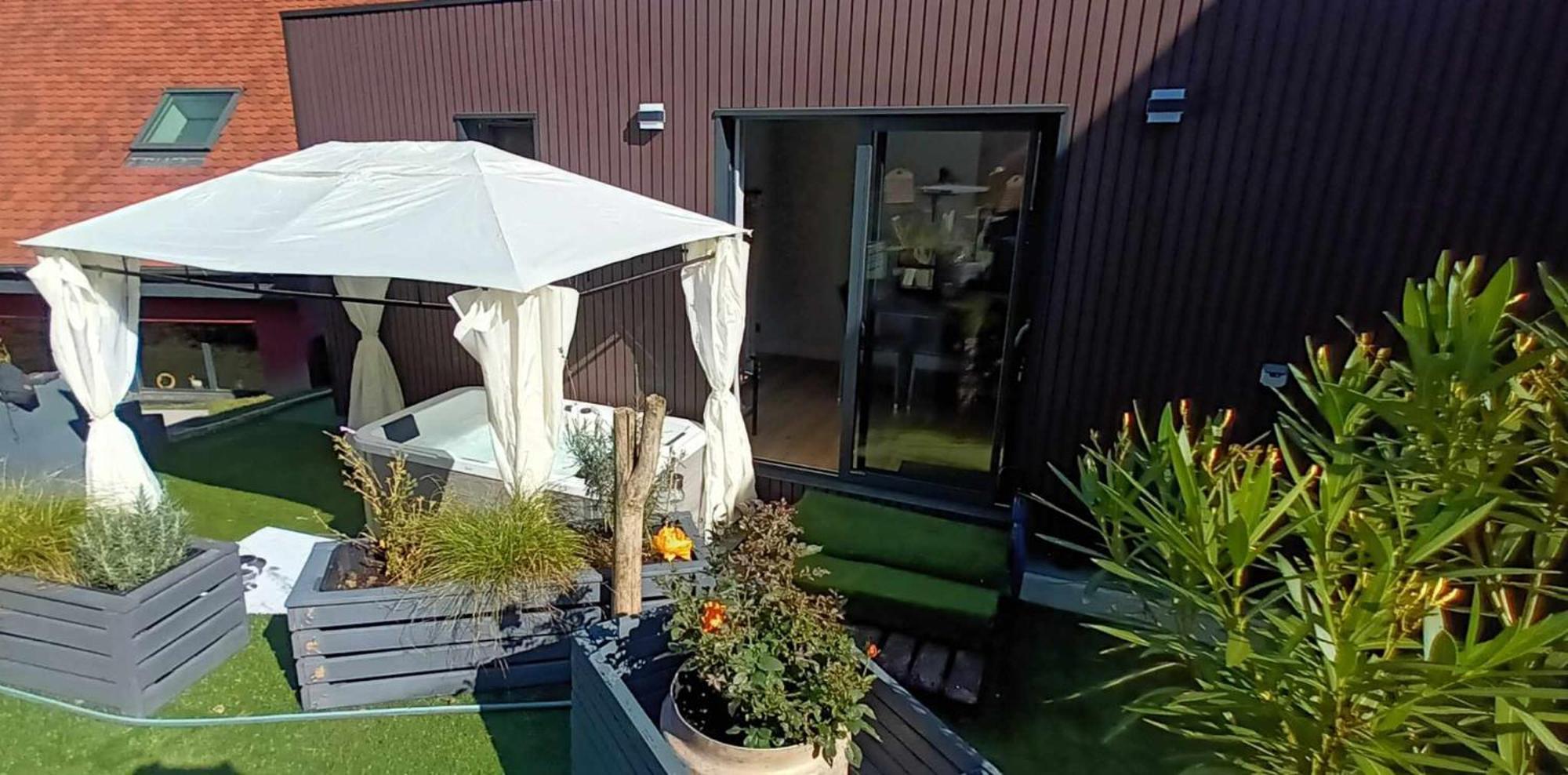 Au Fond Du Jardin Villa Wintzenheim-Kochersberg Exteriör bild